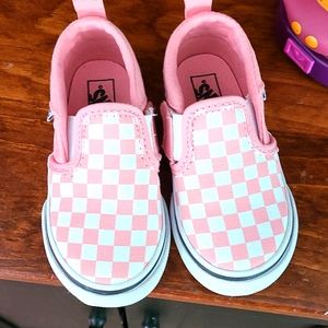 Toddler Van's size 6